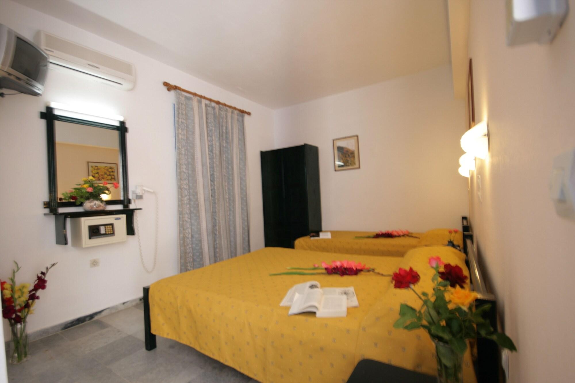 Naxos City Sunny Beach Studios מראה חיצוני תמונה